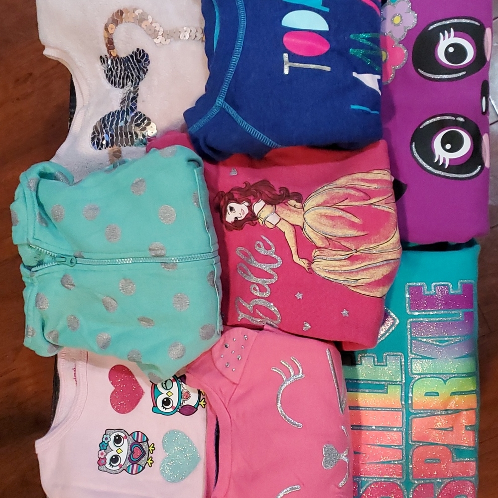 Assorted sweatshirt bundle